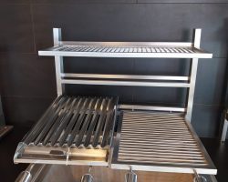 Grill com Suporte de Fundo